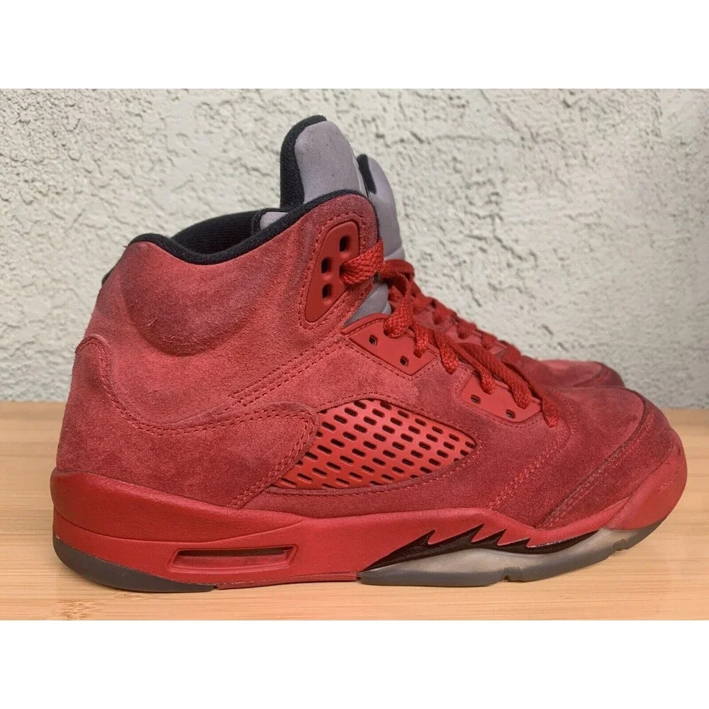 Nike Air Jordan V‎ 5 Red Suede 2017 Retro BG GS 440888-602 sz 6.5Y